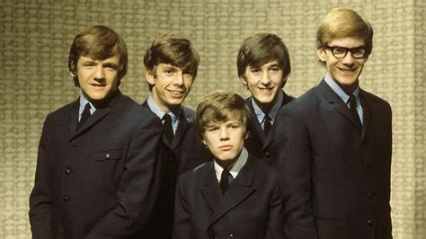 original members of herman's hermits|herman's hermits with peter noone.